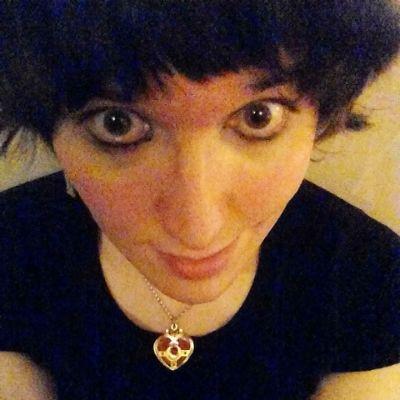 Pagan Lesbian Book-Lover. Feminist Creative Dyke. Queer Vegan Blogger. Geeky Kinky pseudoMPDG. Lover of All Cute Things and of Transformation Sequences.