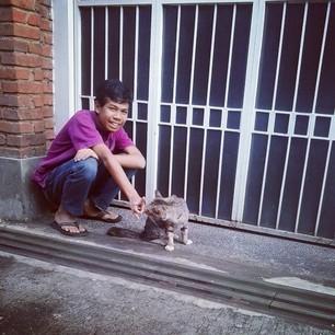 KatanyaRadisa's profile picture. #KatanyaRadisa! Curhat Pake Hashtag #AskRadisa. Follback mention aja.|Oriable Tools|