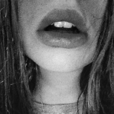 I smile, I try, but the truth is, I want to die. ||16||Dutch||depressed||social anxiety||cutter||my blade is my best friend||