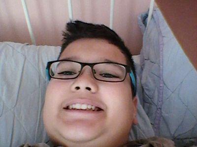 partypoppers123's profile picture. 