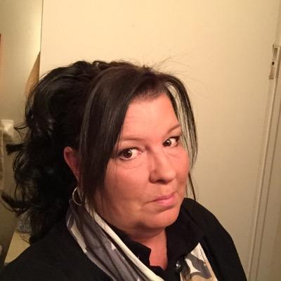 lovemydaisies's profile picture. 