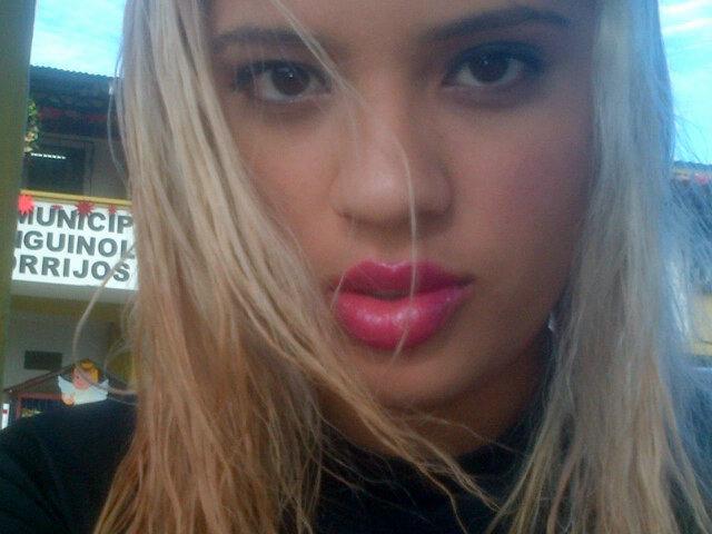 ShirleyPitti's profile picture. me gusta cantar, bailar ,y leer....amante del rock , reggaeton, hip hop, rap , dancehall y reggae del ghetto.!!