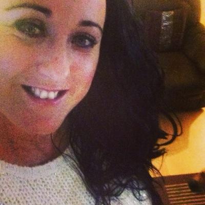 shellireland83's profile picture. Life isnt about about waiting for the storm to pass......... Its about learning to dance in the rain 3