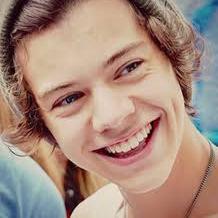 louis engrasado,niall alegre,liam fofo,zayn misrerioso e harry perfeito3