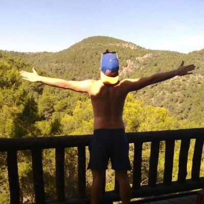 cuesta427's profile picture. 