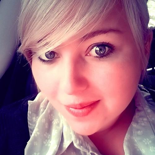 So I've got a new twitter account as I was bored with mine! I'm pretty rude, annoying and insulting but you'll get over it as I'm hilarious!