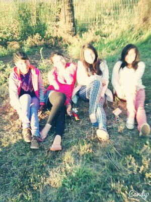 Hii!! Follow Me And I Follow You!! Thank You For Following Me!!
