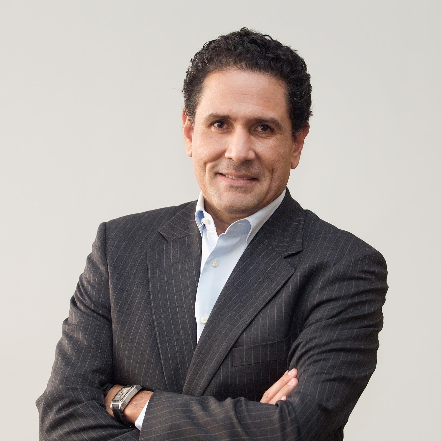 Emprendedor serial. Barranquillero. Creo en el crecimiento empresarial para impulsar el desarrollo económico.