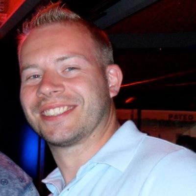 LFC fan who likes his food, gym & fun. Tweet mostly LFC related stuff but also random & funny retweets. #AMC 🦍