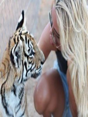 robovan6's profile picture. اللهم لقني لا إلہ إلآ الله عند السكرات، ولآ تجعل حسناتي حسرا، ولآ تفضحني بسيئاي يوم ألاك ..


اي متابع وصورة العرض لمتبرجة = بلوك
كن_سببا_في_التذكير_بالله‏