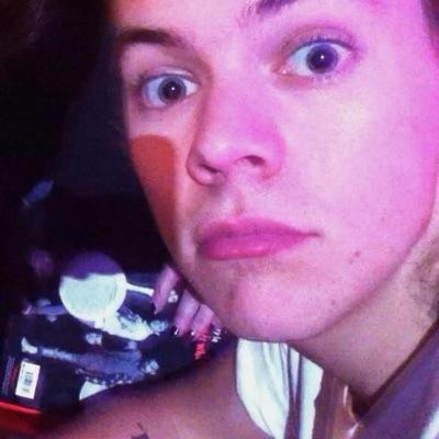 IVE GIVEN YOU A FREE FOLLOW BBY SO PLZ FOLLOW @wonderlandfthes TYSM ILY