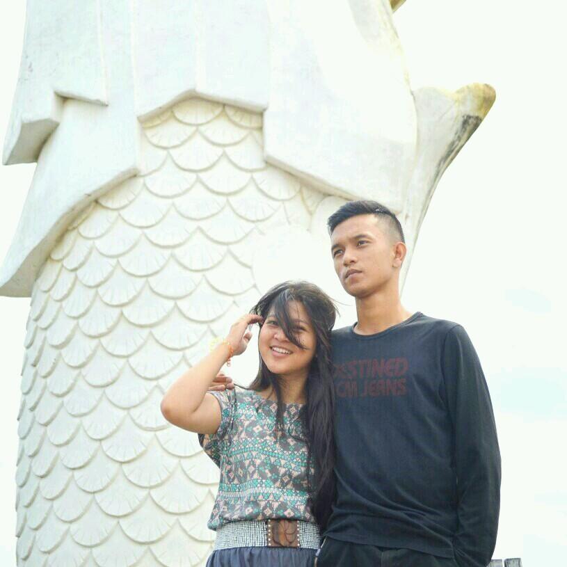 dyashayank's profile picture. seperti yang lainnya saya juga punya hati