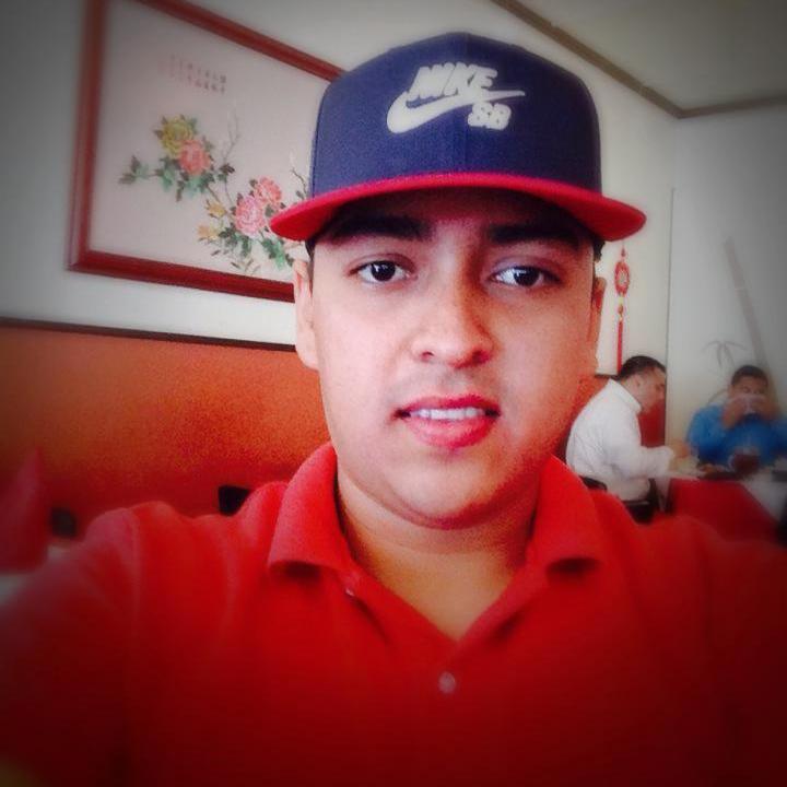 cesarvasquez94's profile picture. 