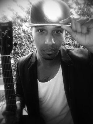 Official Page of Recording Artist Taylor Ross a combination of Indie Acoustic Songwriting and PopRnB- multi-instrumentalist. Drummer-key's -Guitarist-Songwriter