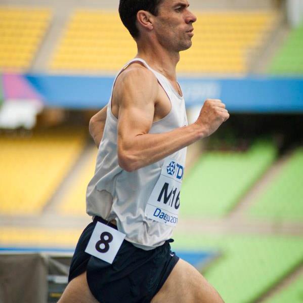 Asics/RW coach for Paris Marathon target 26.2