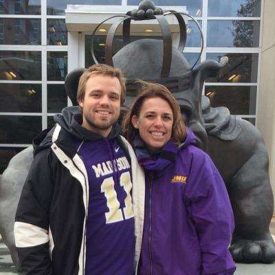 JMU. Basketball and Football Enthusiast. WIZARDS/REDSKINS
