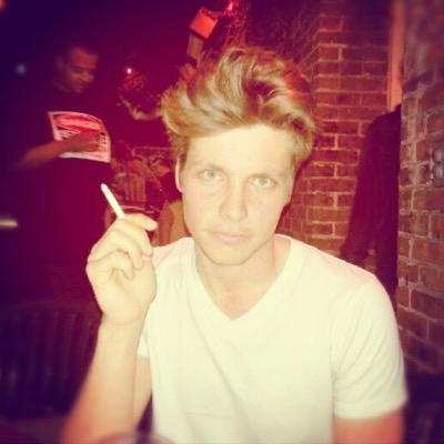 ConsciouStone's profile picture. Im a majestic mess