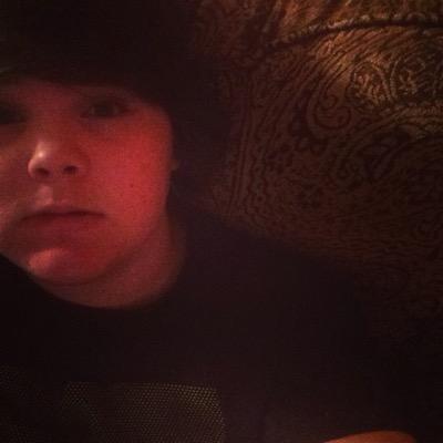 Tupelo ms. 15. 6'3. single. football. basketball. (662)-871-7764 ⬅️⬅️⬅️ that's my digits!