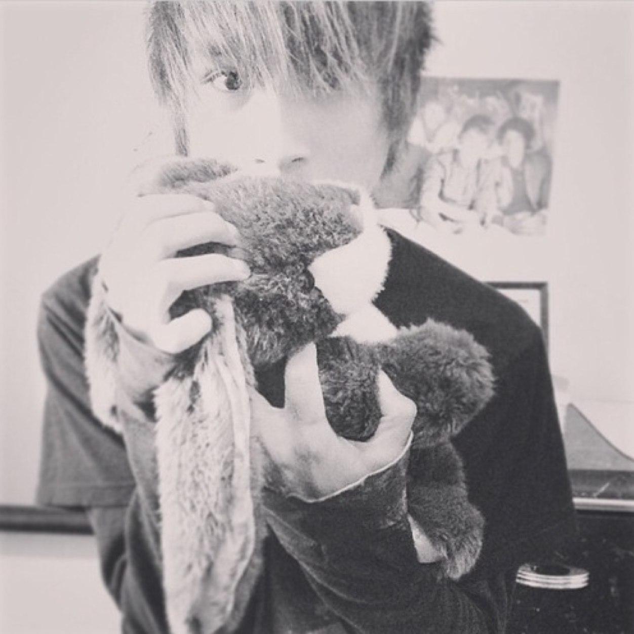 I'm Kai... Im a lost soul... Here are some things about me: Ugly, Fat, Pathetic, Stupid, Worthless, Nobody, Nerd, Whore...