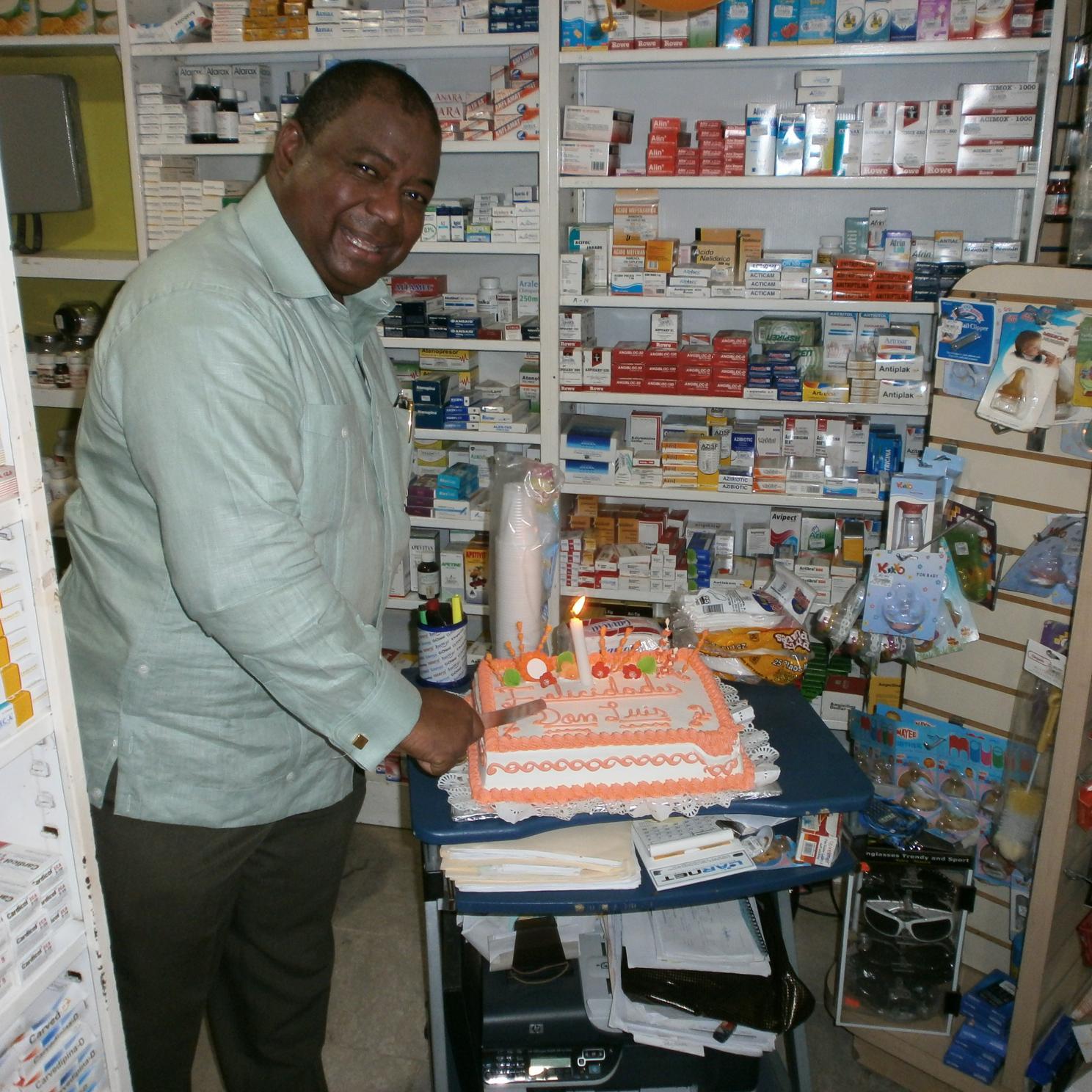 StAlmonte's profile picture. 