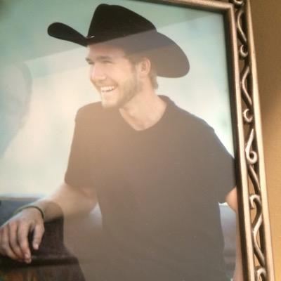 chasey414's profile picture. Get hooked on fishin, not drugs