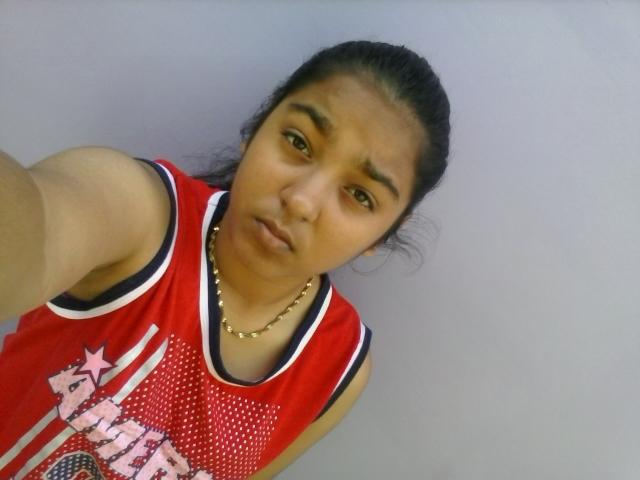 cookiemonster98's profile picture. 