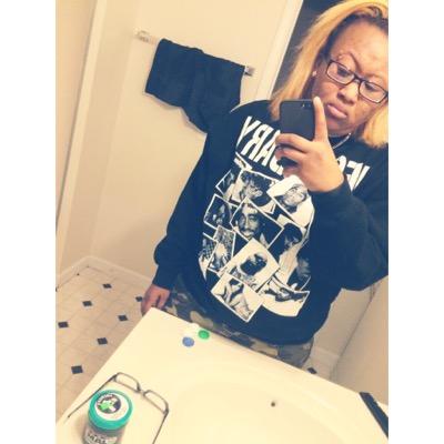 _ayoomani's profile picture. 