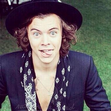 Hello :D If I followed you, please follow my main account @FangirlBea and I'll follow you there too! ;) Thanks Xx