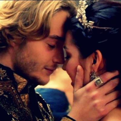 Just another show that makes me weak and go crazy! Nothing but a fan of Reign