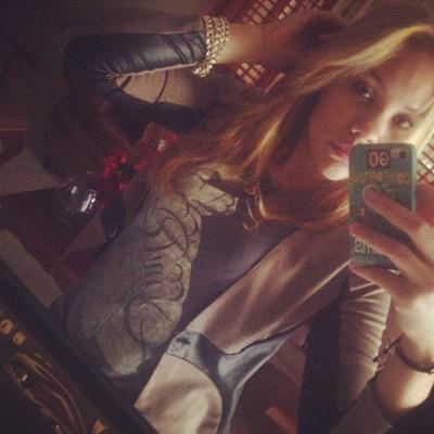 Me gusta estar con los grandes x k con los peque?os se k me atraso