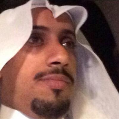 ‏اليوم جئتُكَ تائباً مستغفِـراً شيء بقلبي للهـُدى ناداني . إن لم أكن للعفو أهلاً خالقي فلأنت أهل العفو والغُفرانِ