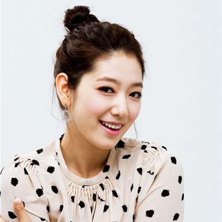 my name is christy priskila
Lumentut fall in love very same
brother Park Shin Hye I Star angel
of Indonesia @ssinz