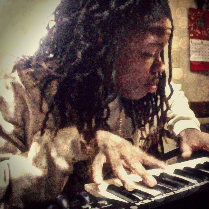 ~Music heals The Soul~ For beats contact at Officialcheefa@gmail.com #RichardsonRecording                       Follow #CheefaTheRapper @TheCheefa
