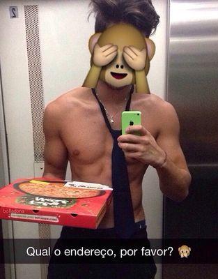 A Zoeiragem é muito zoada, por isso, zoemos!       Snap: Mariniinhaa