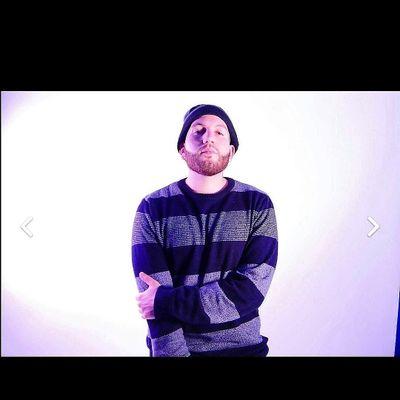 Producer, Artist, Recording Engineer. http://t.co/cx5QX8uqGZ
IF YOU ARE INTERESTED IN ANY PRODUCTION CONTACT: Alexanderjmuzik100@gmail.com