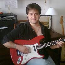 BartolomeoPablo's profile picture. Profesor de Guitarra y Proyecto de investigación sobre Música, Arte y Cerebro.https://t.co/u1fwxlSQDL