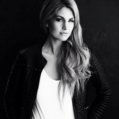 Founder of Happy & Healthy Co. Fascinated by human behavior,  positive psychology & a passionate health foodie. Wife & mom of 3 kids.