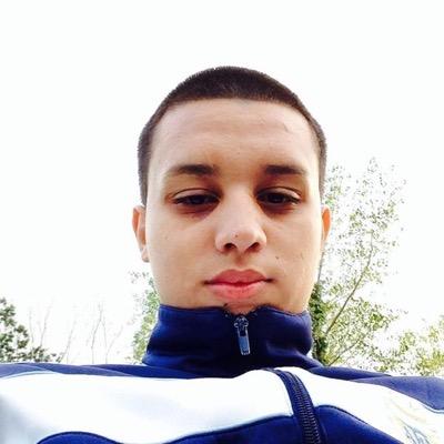 eric hernandez  21 get money you already know ;)