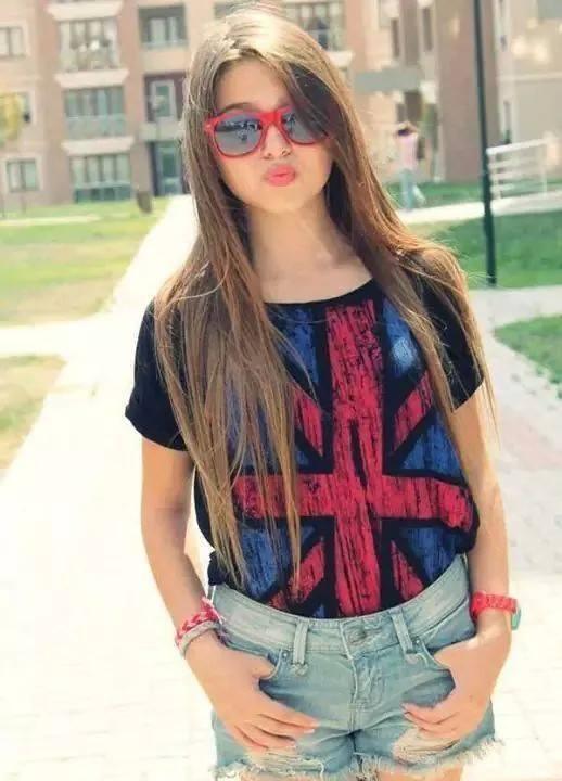 Ara_1731's profile picture. 