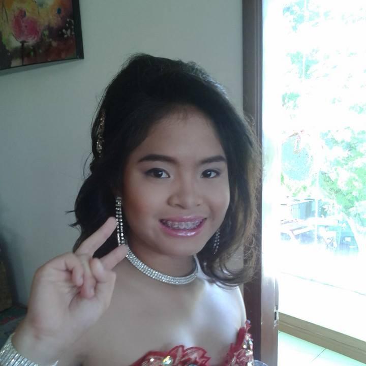 I'm Theresa Clarah A.Cometa i am 12 years old i love to be Sailor Moon of Big Hero 6.