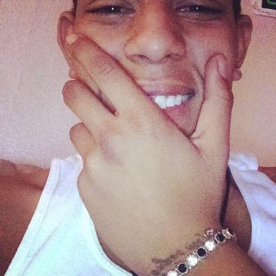 Sorry to tell you fuck niggaz but im just doing me and not worring about You! #LiveLaughtLove