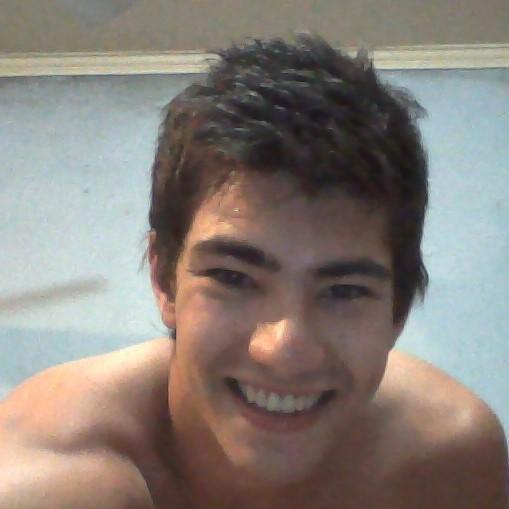 Su afán de subir no me sirve...
Yo aprendí a rendir, no a rendirme igual tendría que rendir y anotarme en la facu.