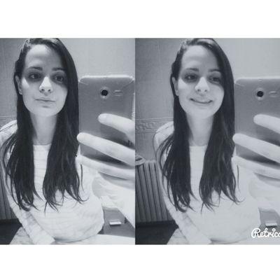 Teniendo a mi gente, me sobra el resto.♥