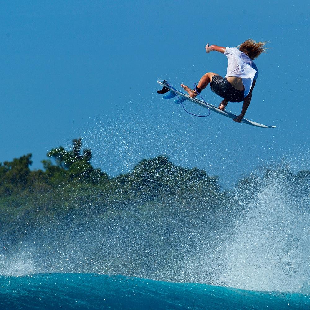 Louie_hynd's profile picture. 19, Surfer, Australia.