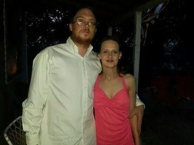 RebeccaSho82rty's profile picture. Married, 4'11, 31yrs.old, love astrology, news, history.