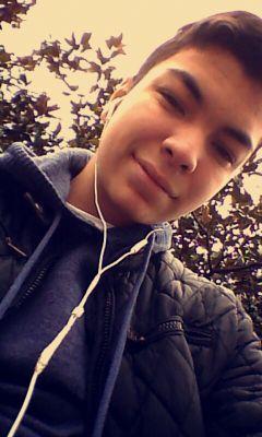 Ne me blesse pas sa pourrai te tuer. 93800. PSN : JyzoV7