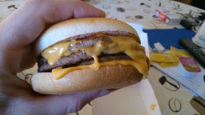 PepeAlacant's profile picture. Me gusta dibujar, leer y montar en bici. Mi comida favorita son los macarrones con tomate