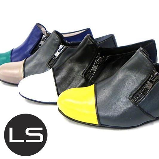 LAURA SEBASTIAN desarrolla dos colecciones de calzado por año y se caracteriza por sus líneas sencillas cuidadosamente estudiadas y la combinación de colores