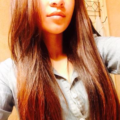 mombooobs's profile picture. 