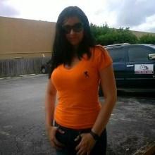 Melania_9377's profile picture. 